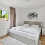 1 Bedroom In Appartement *